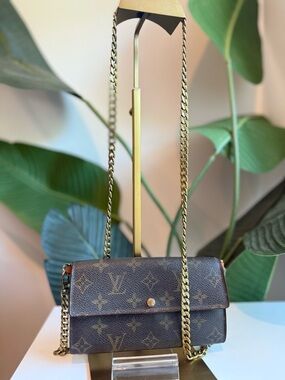 Louis Vuitton ‘Sarah wallet on Chain’